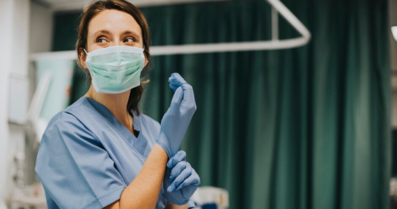 How to Become a Travel Nurse