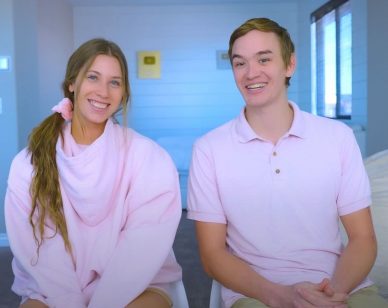Pink Shirt Couple break up